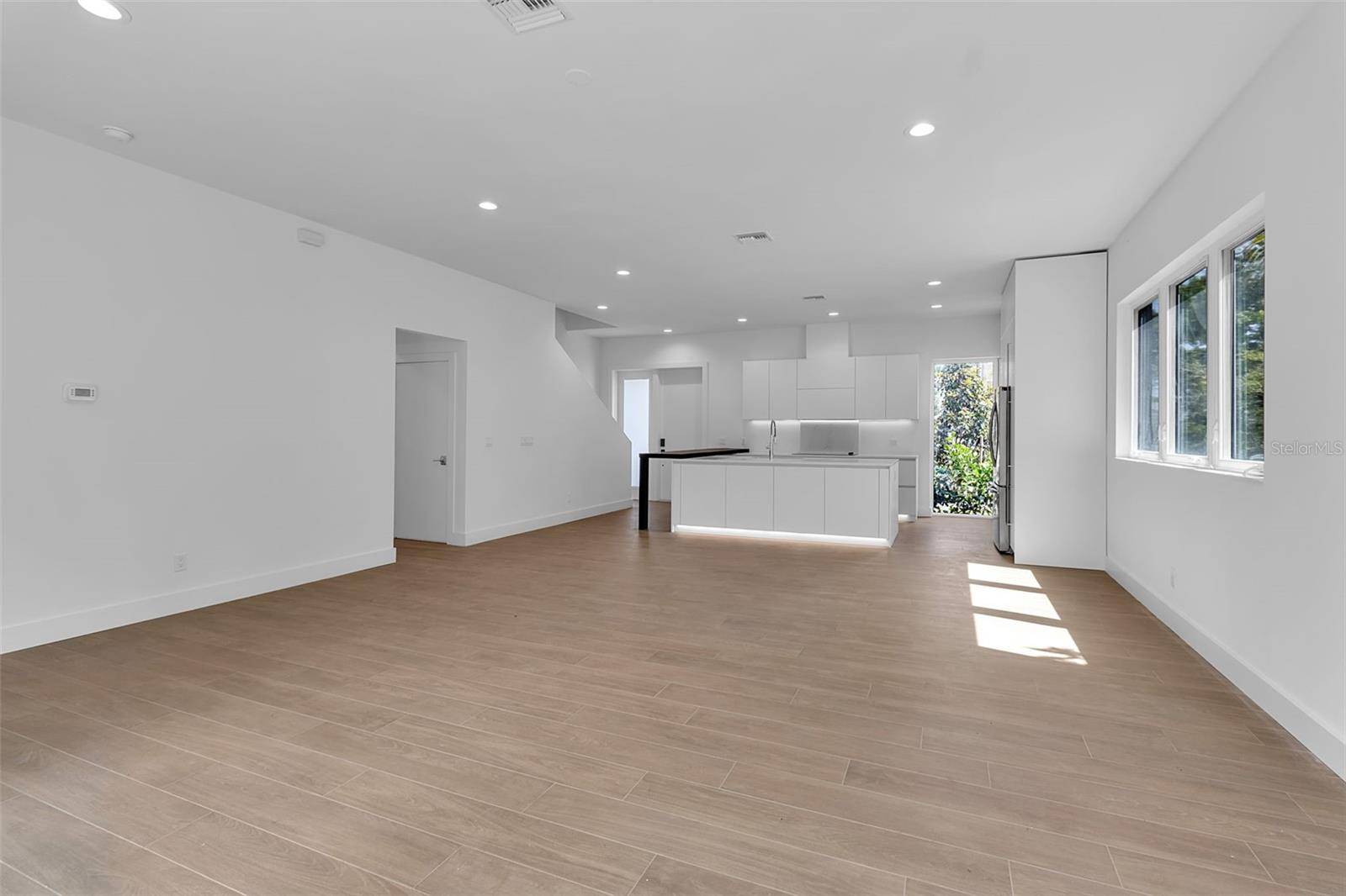 2516 BROWNING ST, Sarasota, FL 34237