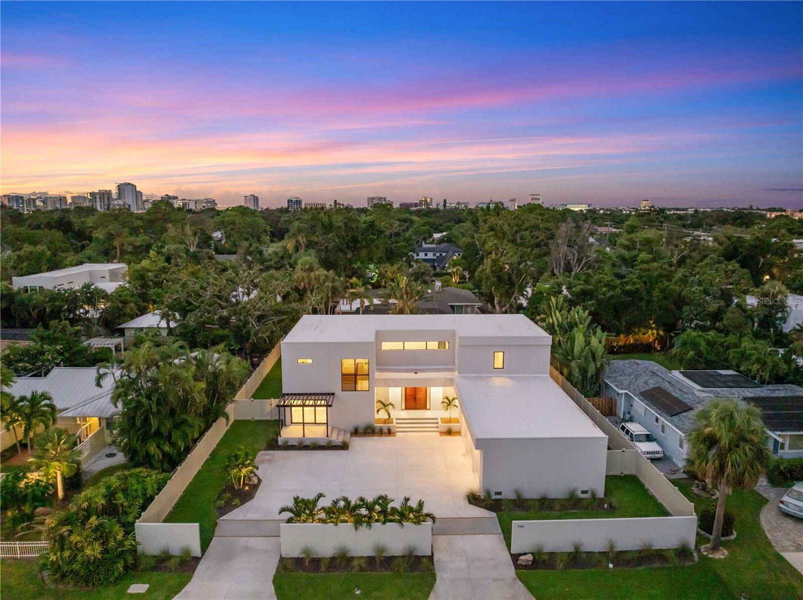 1759 WALDEMERE ST, Sarasota, FL 34239