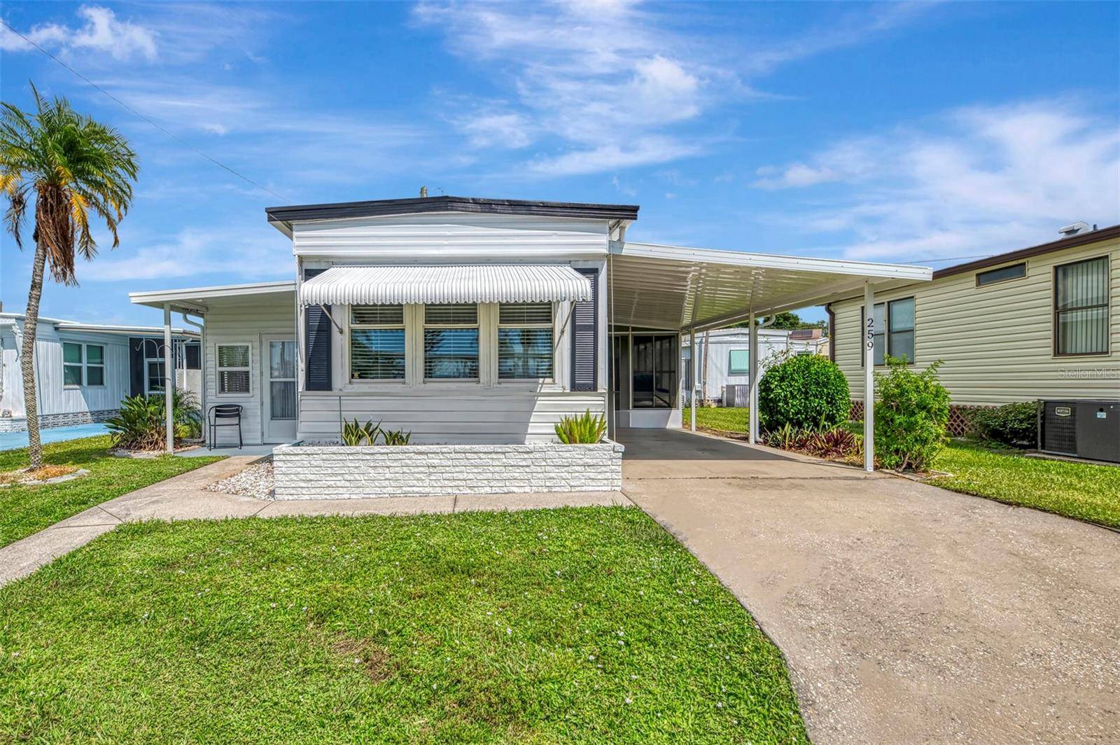 259 INNER DR E, Venice, FL 34285