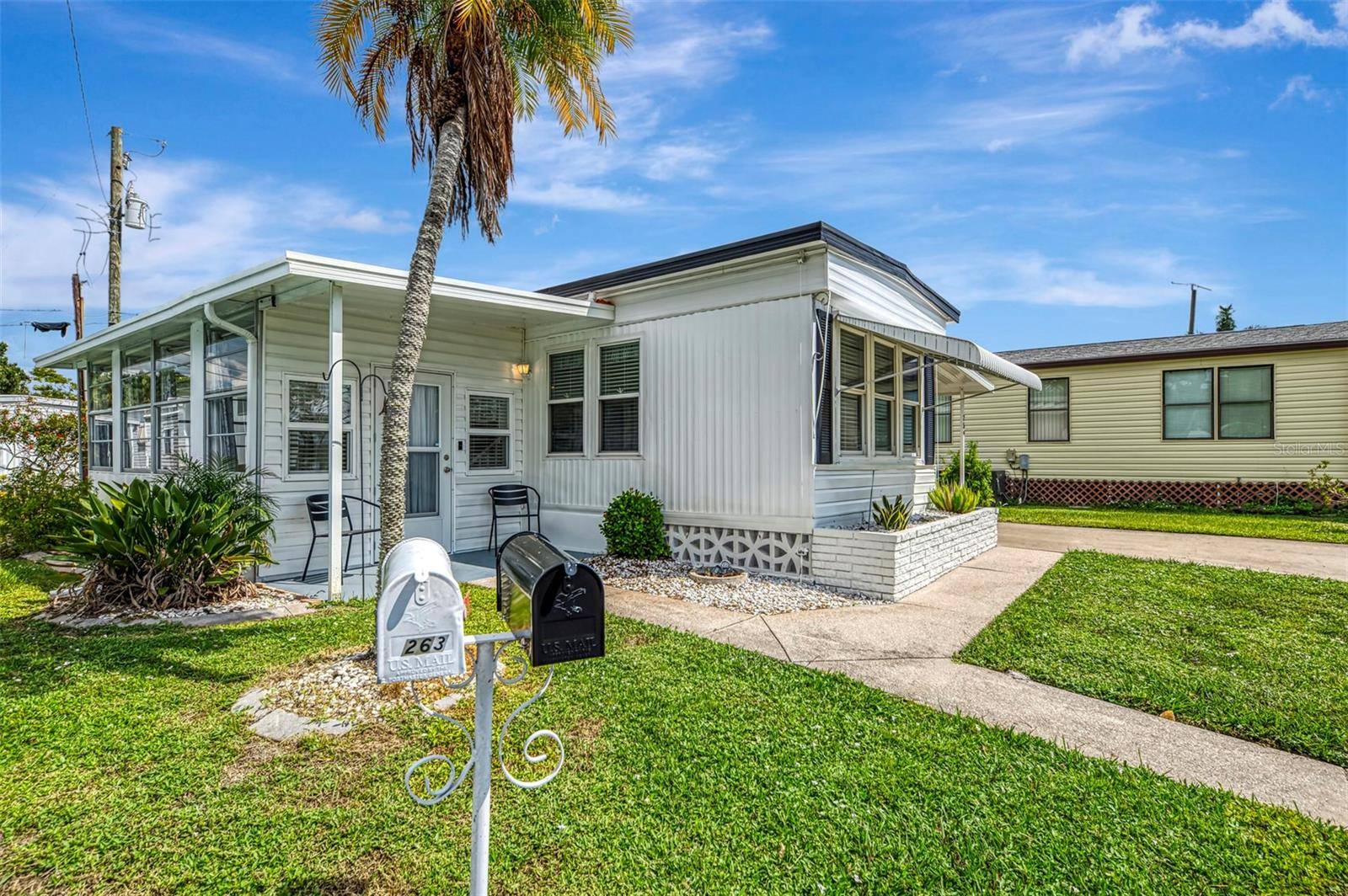 259 INNER DR E, Venice, FL 34285