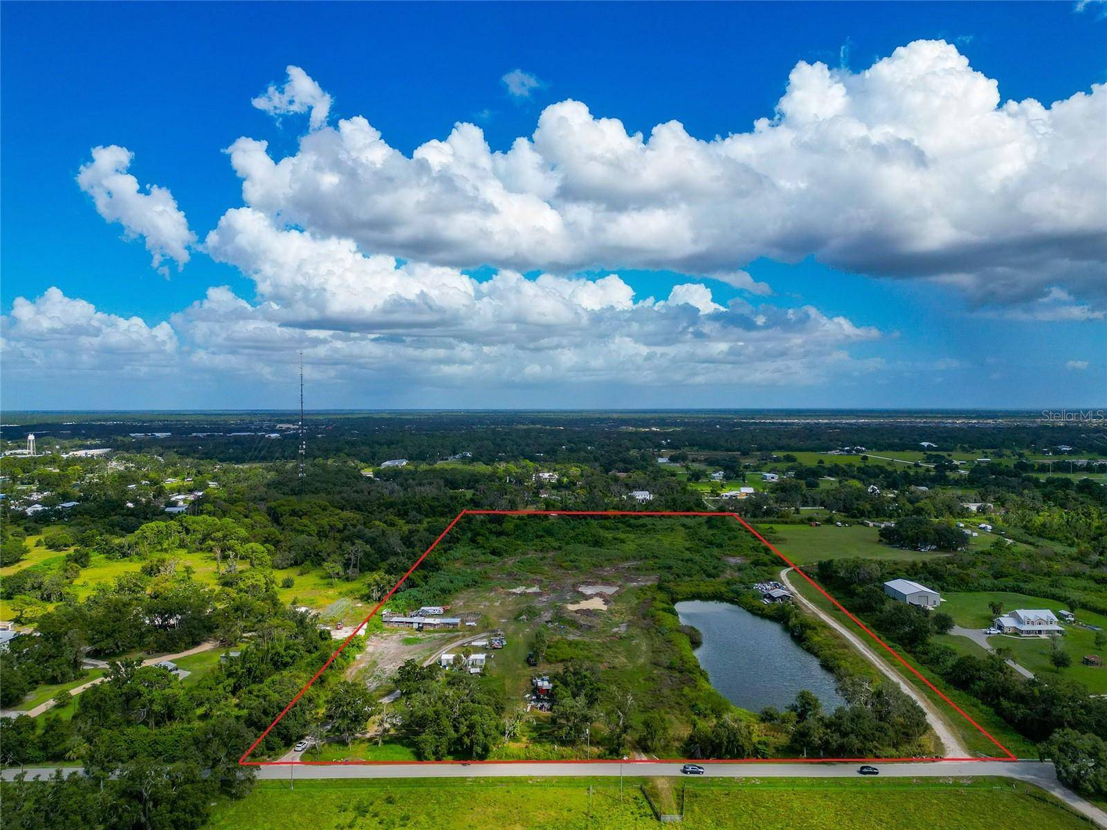 301 EAST RD, Sarasota, FL 34240