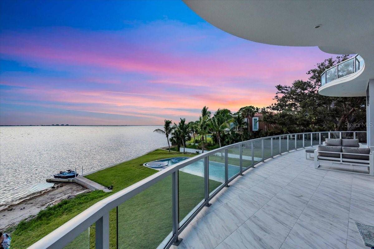4035 BAY SHORE RD, Sarasota, FL 34234
