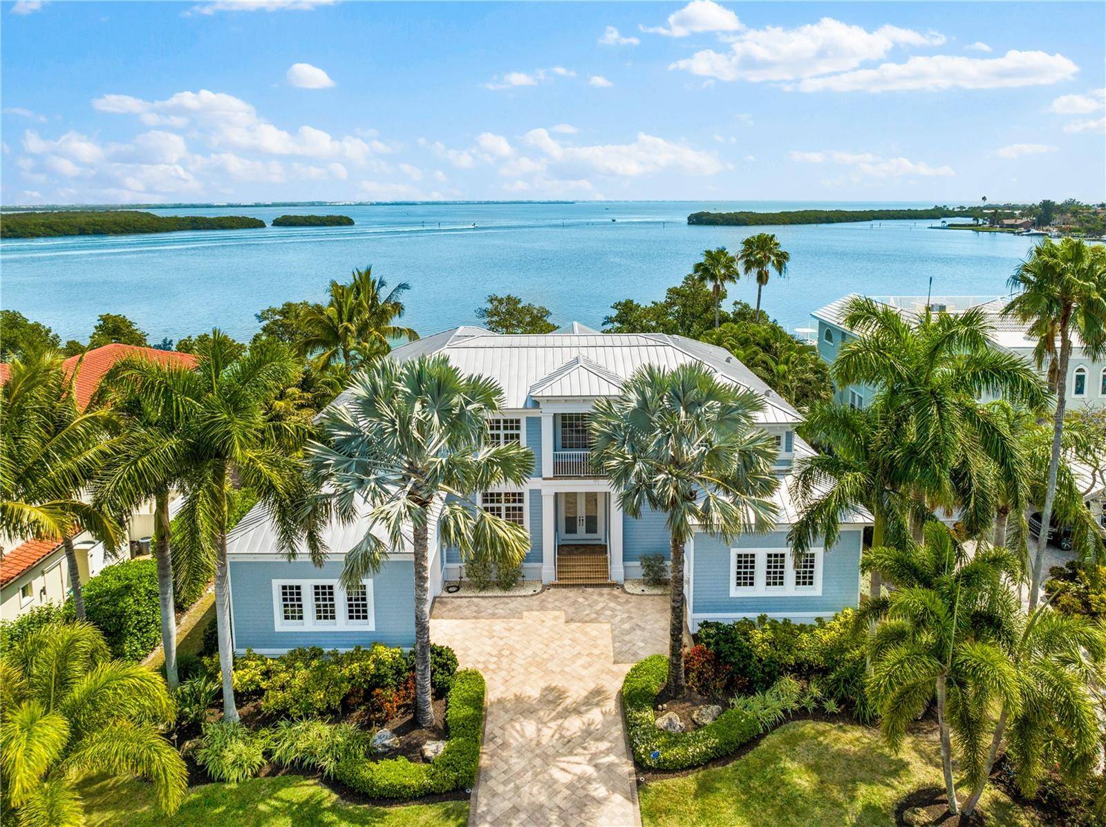 757 HIDEAWAY BAY DR, Longboat Key, FL 34228