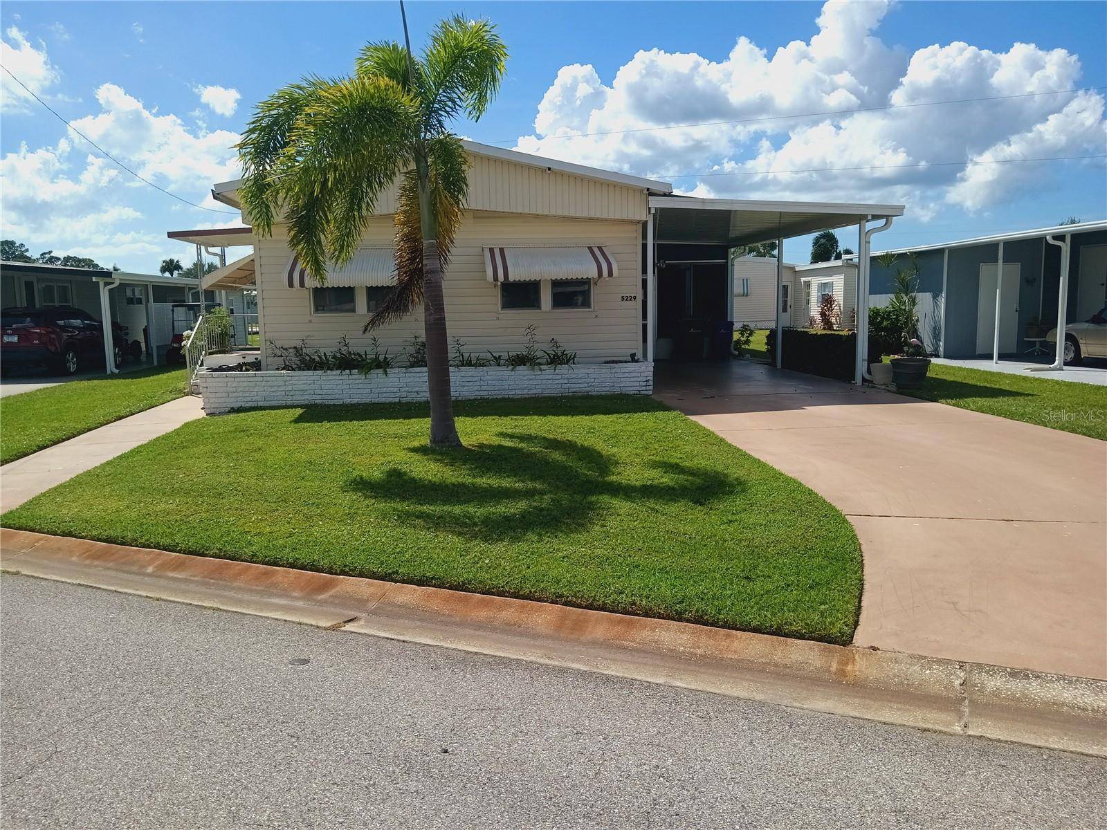 5229 BEL AIR AVE, Sarasota, FL 34234