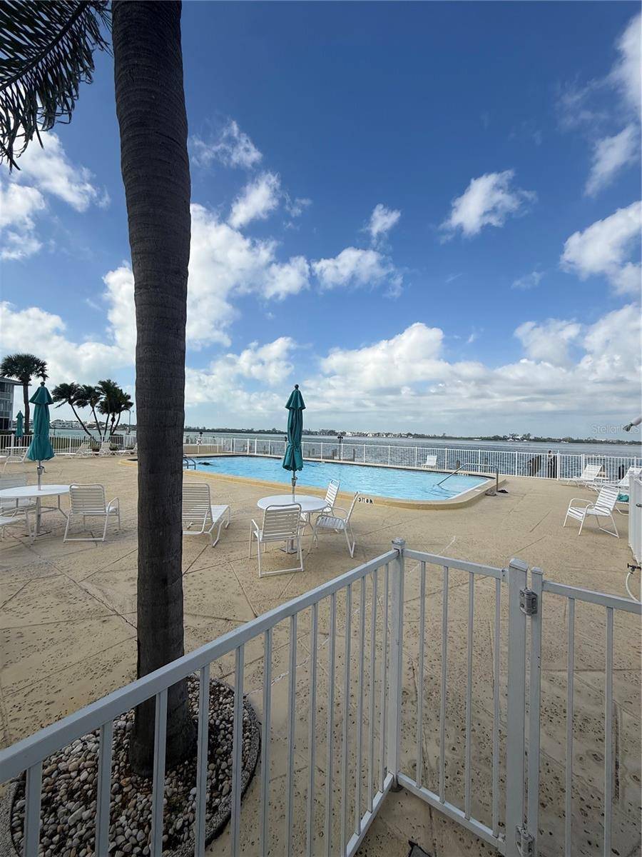 775 JOHN RINGLING BLVD ## 33, Sarasota, FL 34236