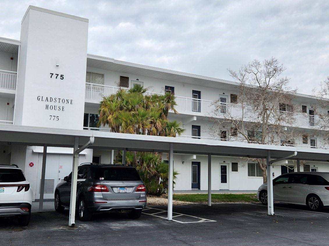 775 JOHN RINGLING BLVD ## 33, Sarasota, FL 34236