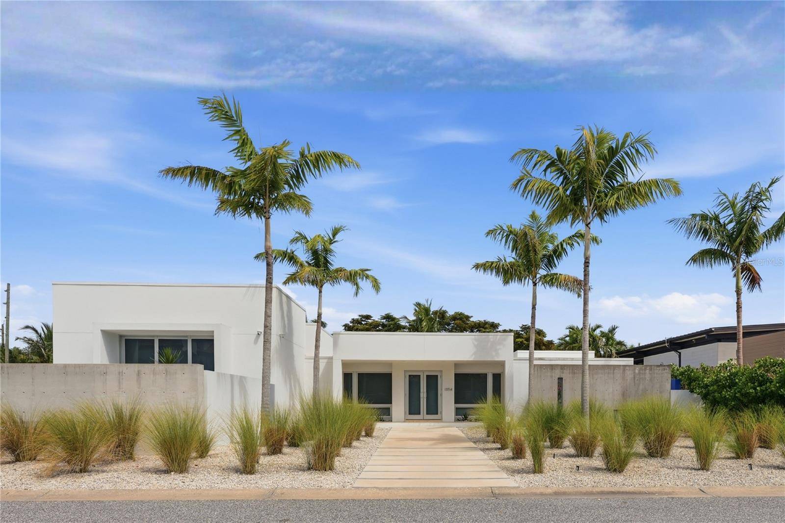 1354 WESTWAY DR, Sarasota, FL 34236
