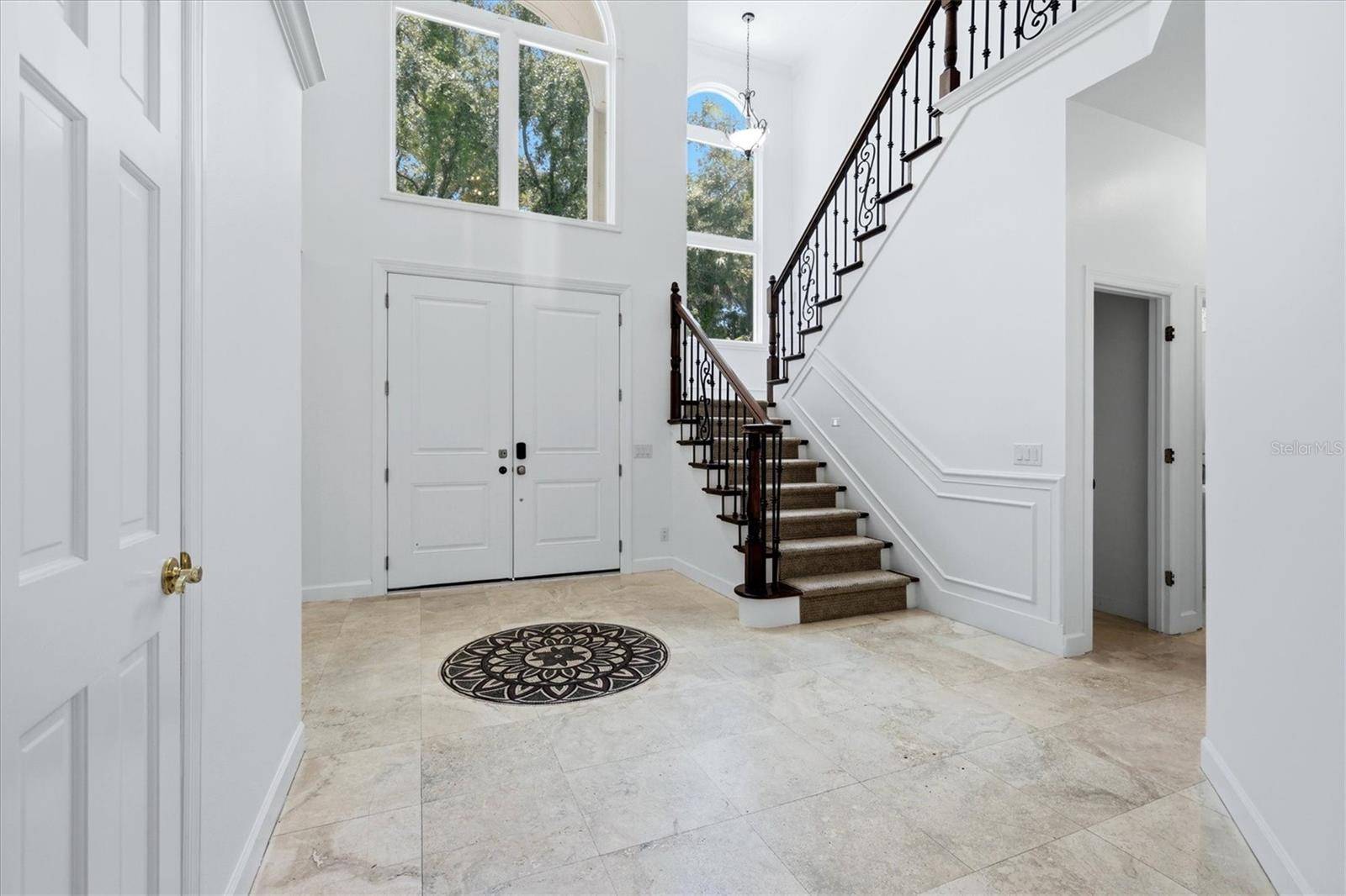 1351 DIXIE LEE LN, Sarasota, FL 34231