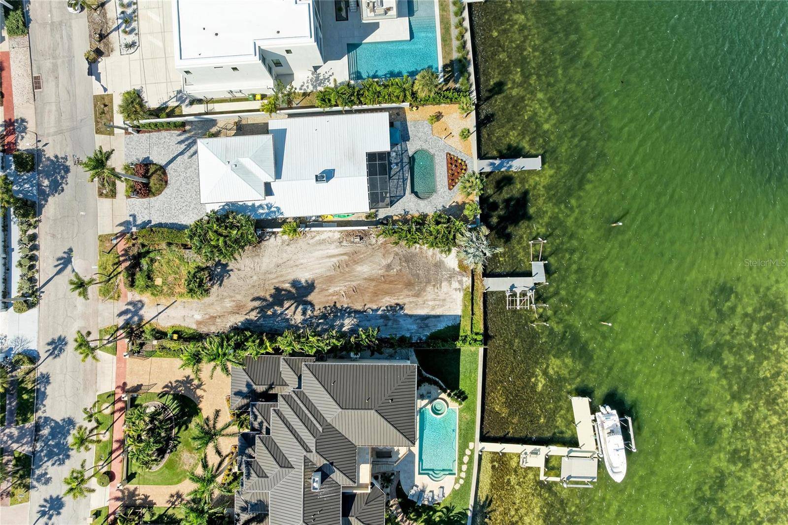 244 N WASHINGTON DR, Sarasota, FL 34236