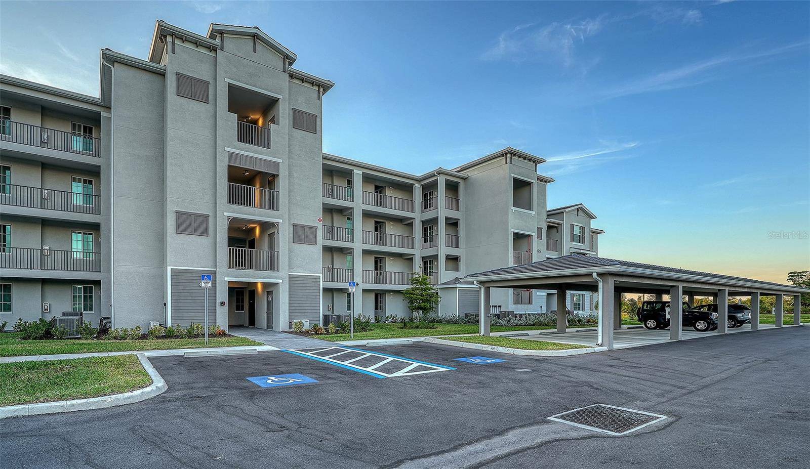 17655 OPAL SAND DR #302, Venice, FL 34293