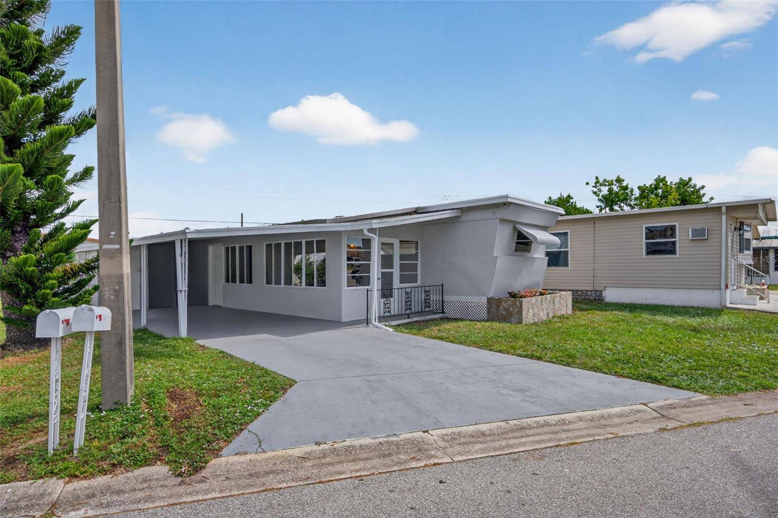 5162 BOCA RATON AVE, Sarasota, FL 34234