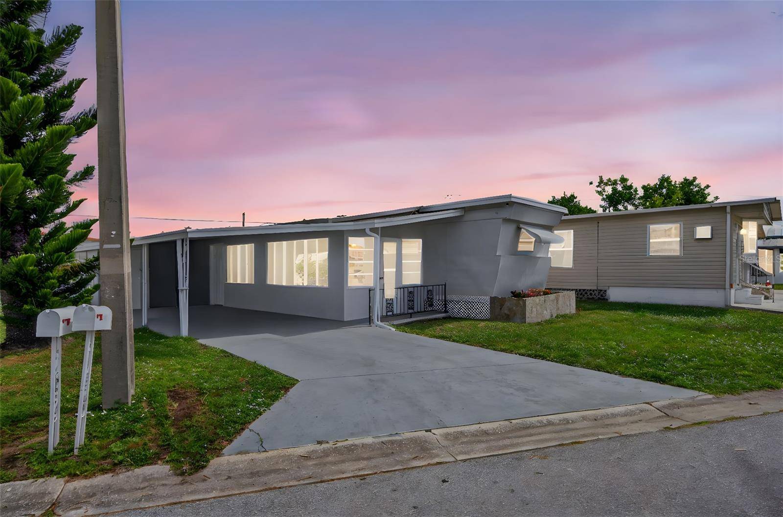5162 BOCA RATON AVE, Sarasota, FL 34234