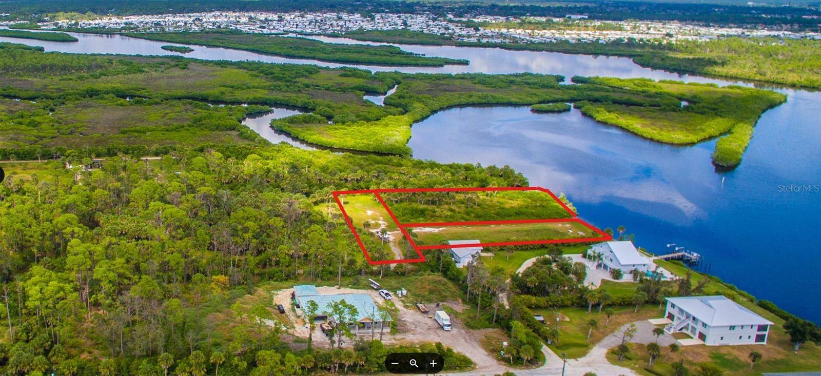 DEER CT, Venice, FL 34293