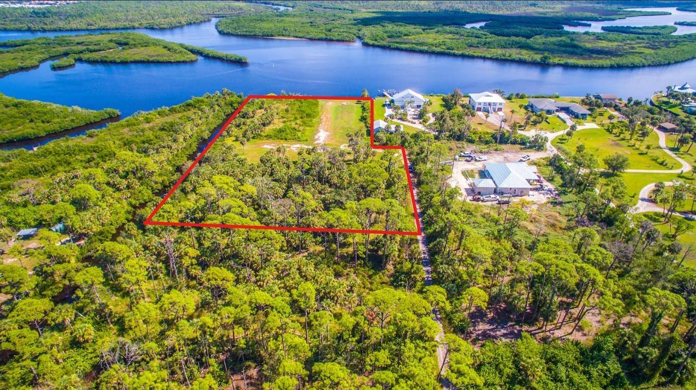 DEER CT, Venice, FL 34293