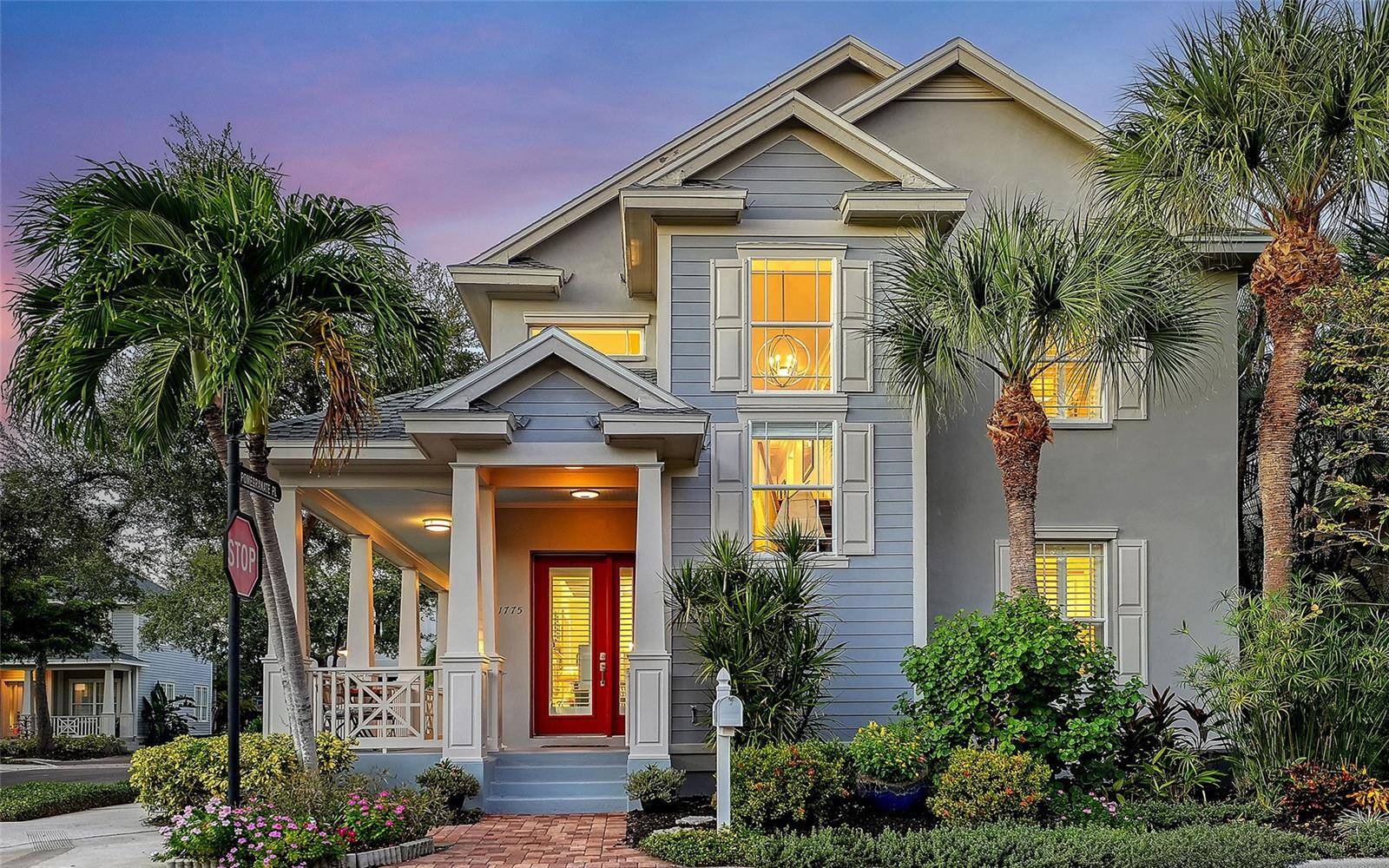1775 STAPLETON ST, Sarasota, FL 34239
