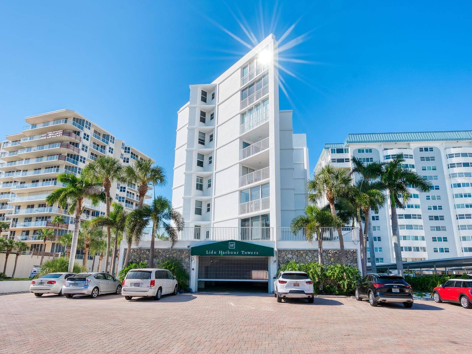 1770 BENJAMIN FRANKLIN DR #401, Sarasota, FL 34236