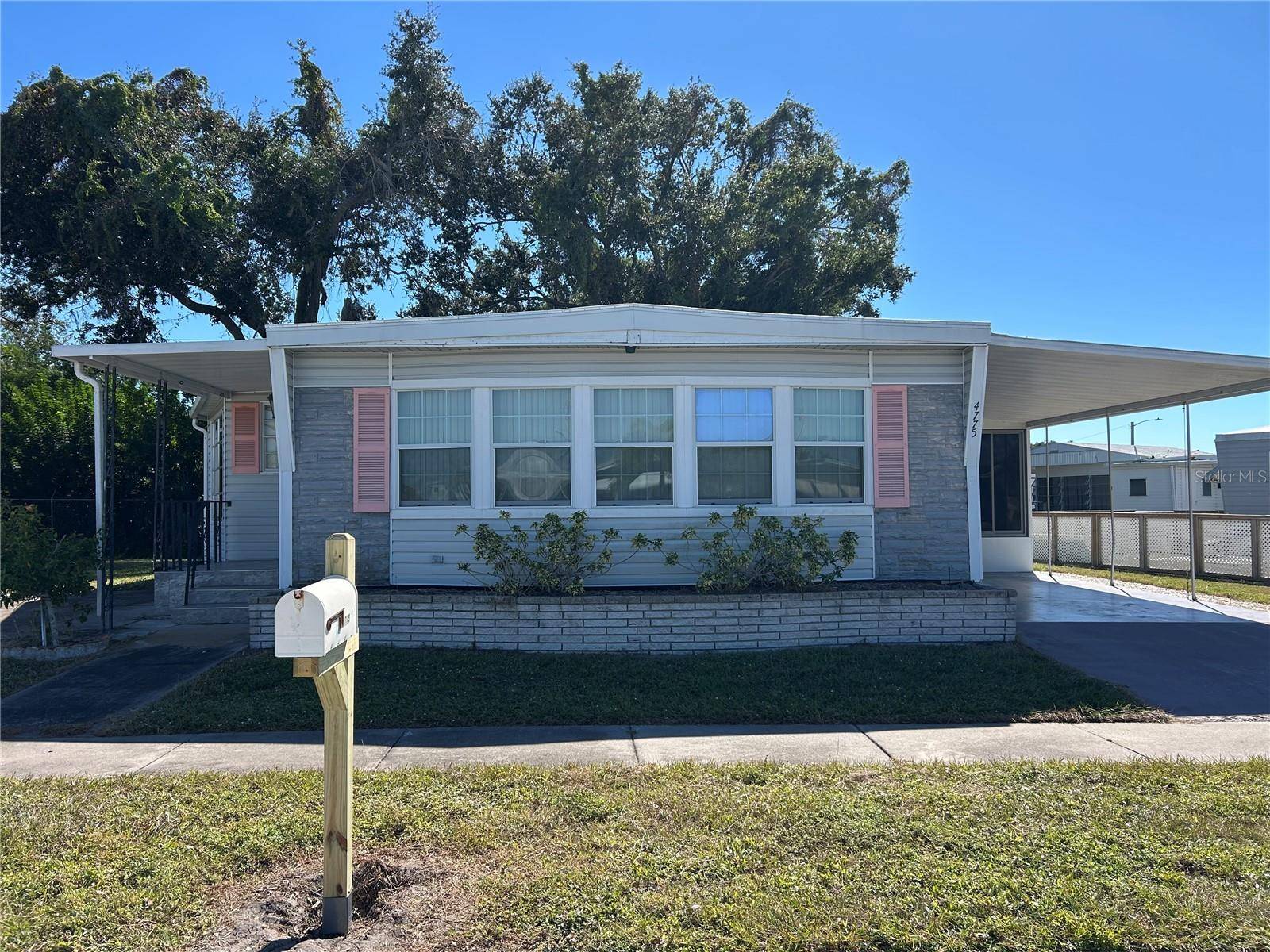 4775 TRI PAR DR, Sarasota, FL 34234