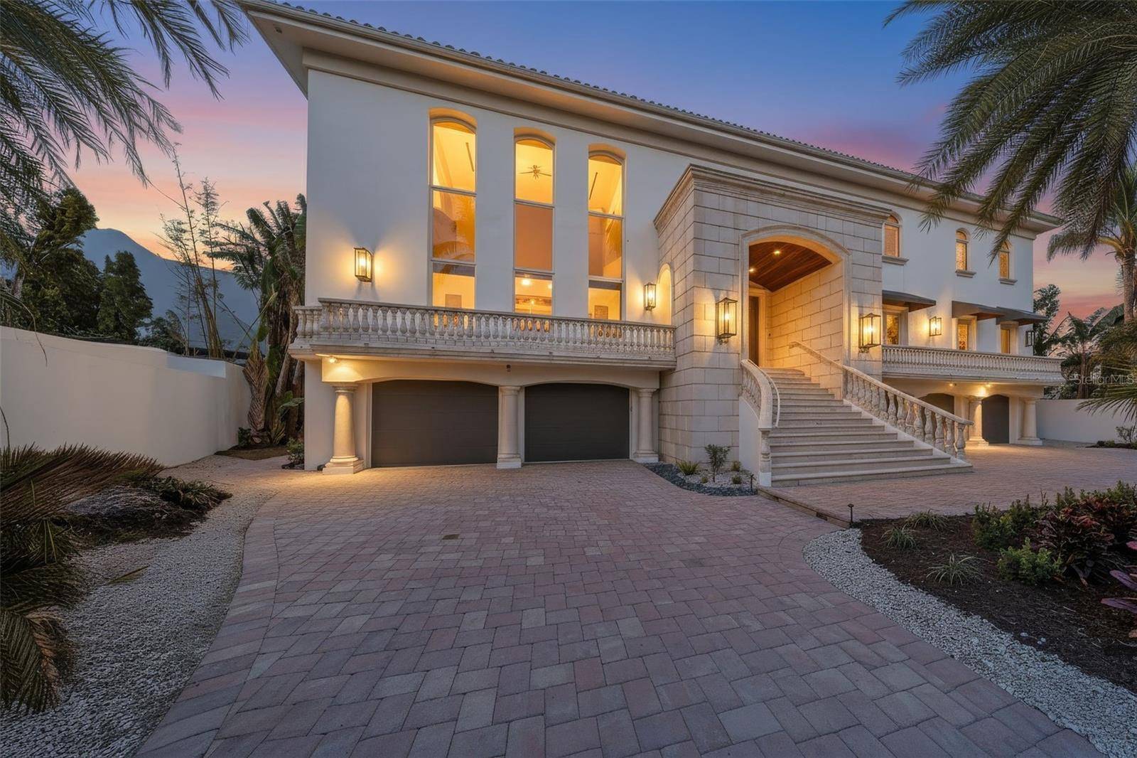 4136 ROBERTS POINT CIR, Sarasota, FL 34242