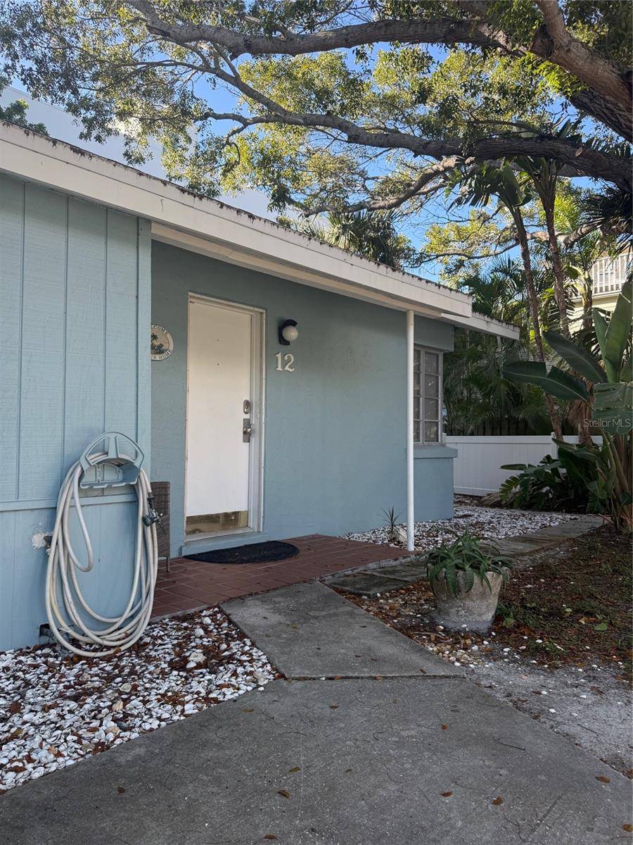 170 ROOSEVELT DR #10, Sarasota, FL 34236