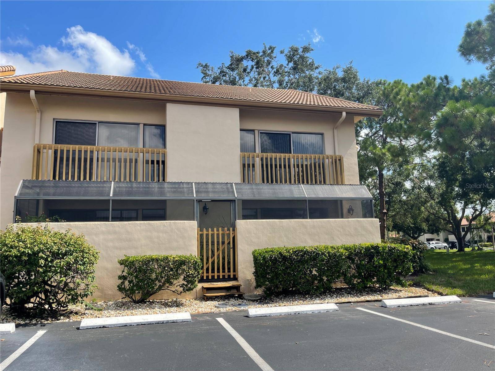 3097 WILLOW GN #32, Sarasota, FL 34235