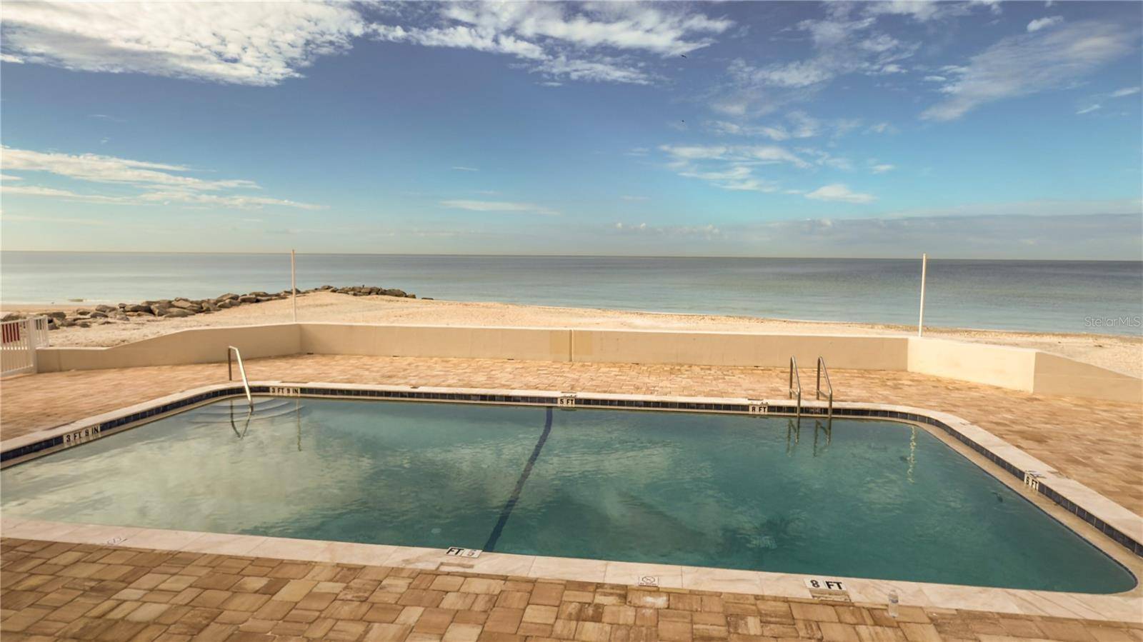 1900 BENJAMIN FRANKLIN DR #201BER, Sarasota, FL 34236