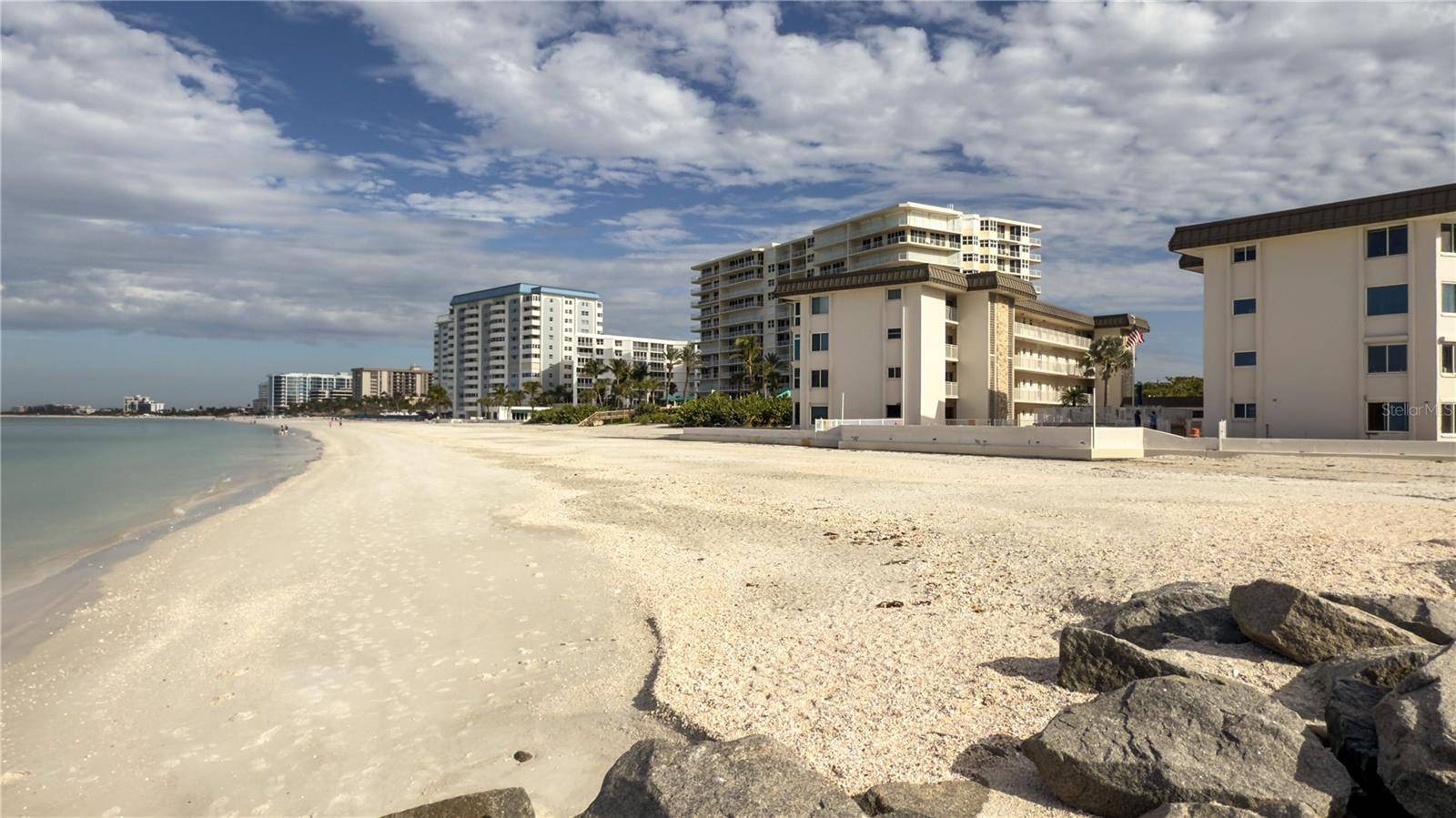 1900 BENJAMIN FRANKLIN DR #201BER, Sarasota, FL 34236