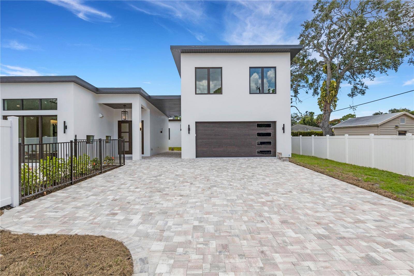 2079 HIBISCUS ST, Sarasota, FL 34239