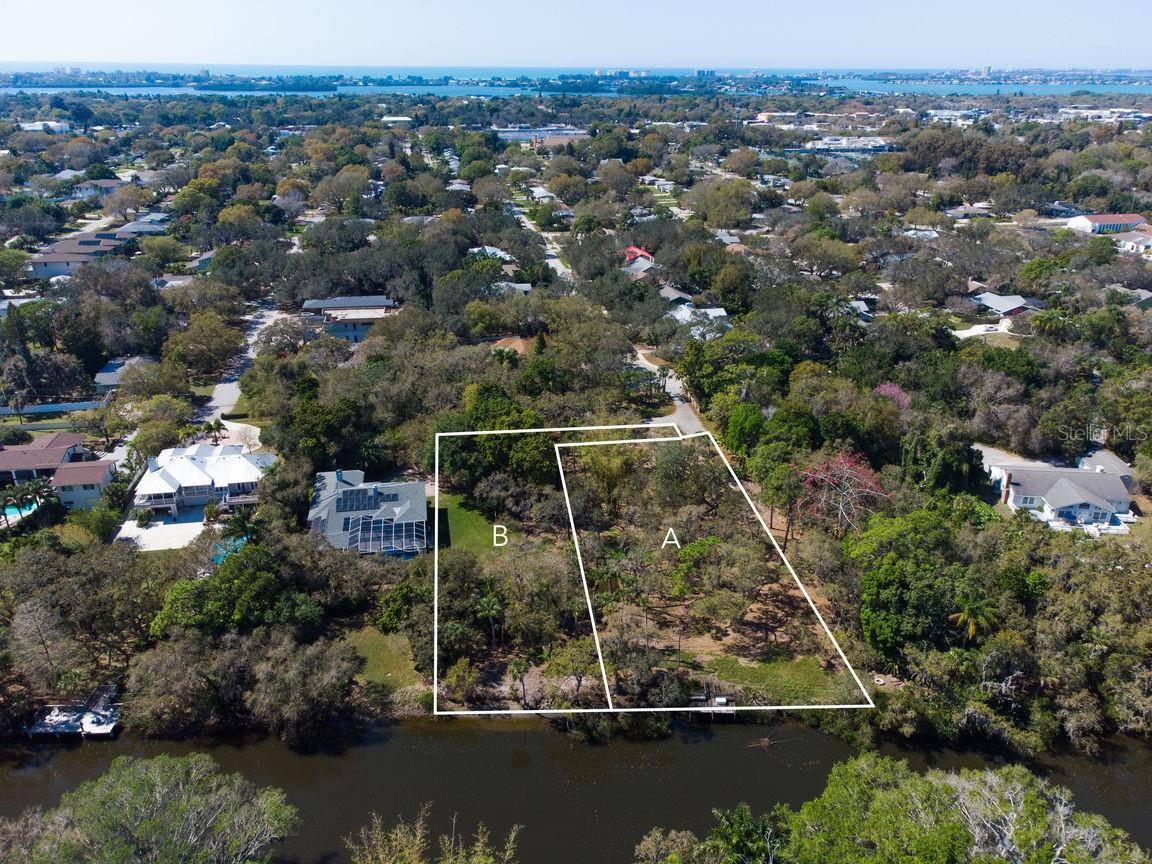 4407 S SHADE AVE, Sarasota, FL 34231
