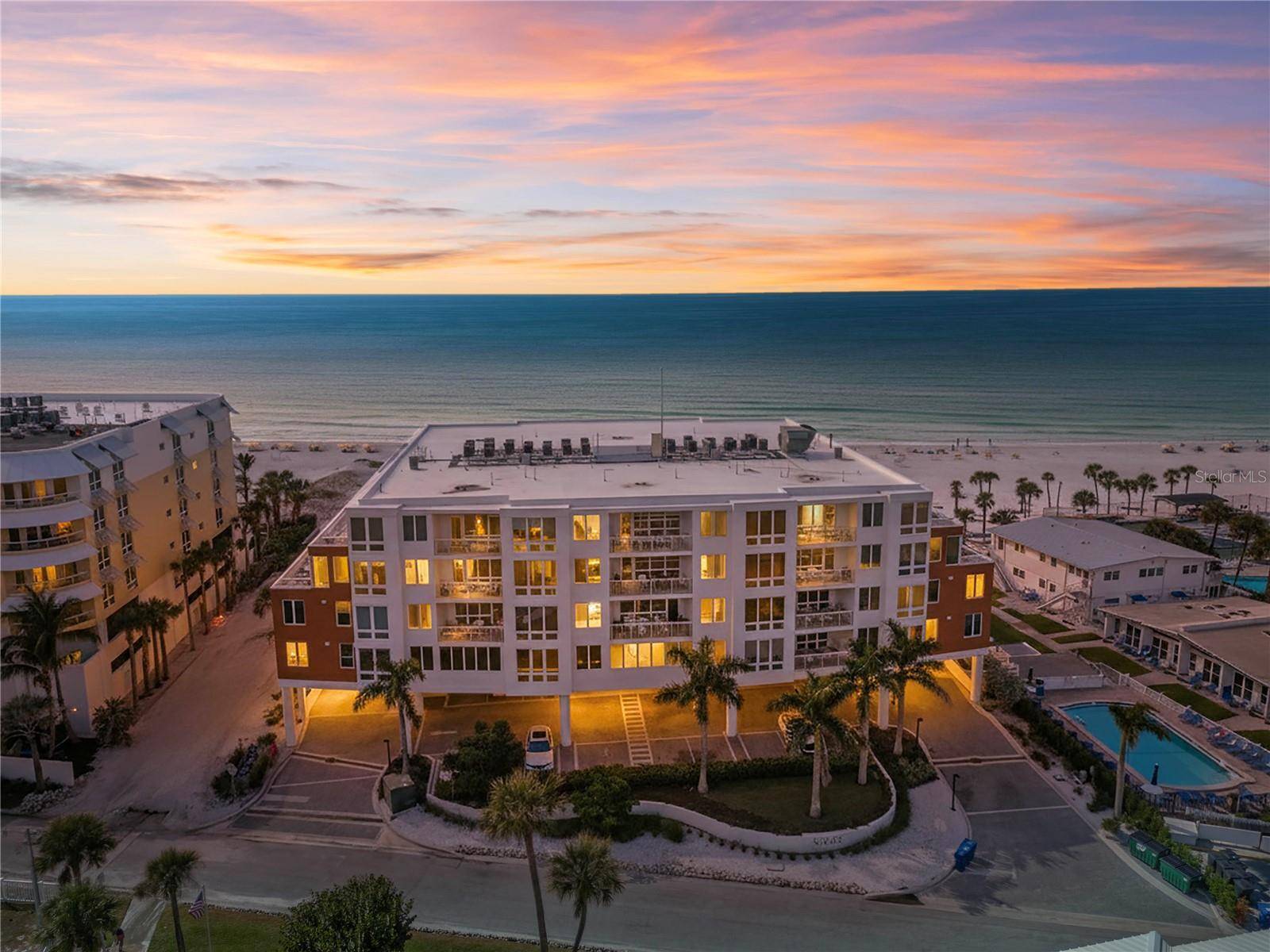 1035 SEASIDE DR #404, Sarasota, FL 34242