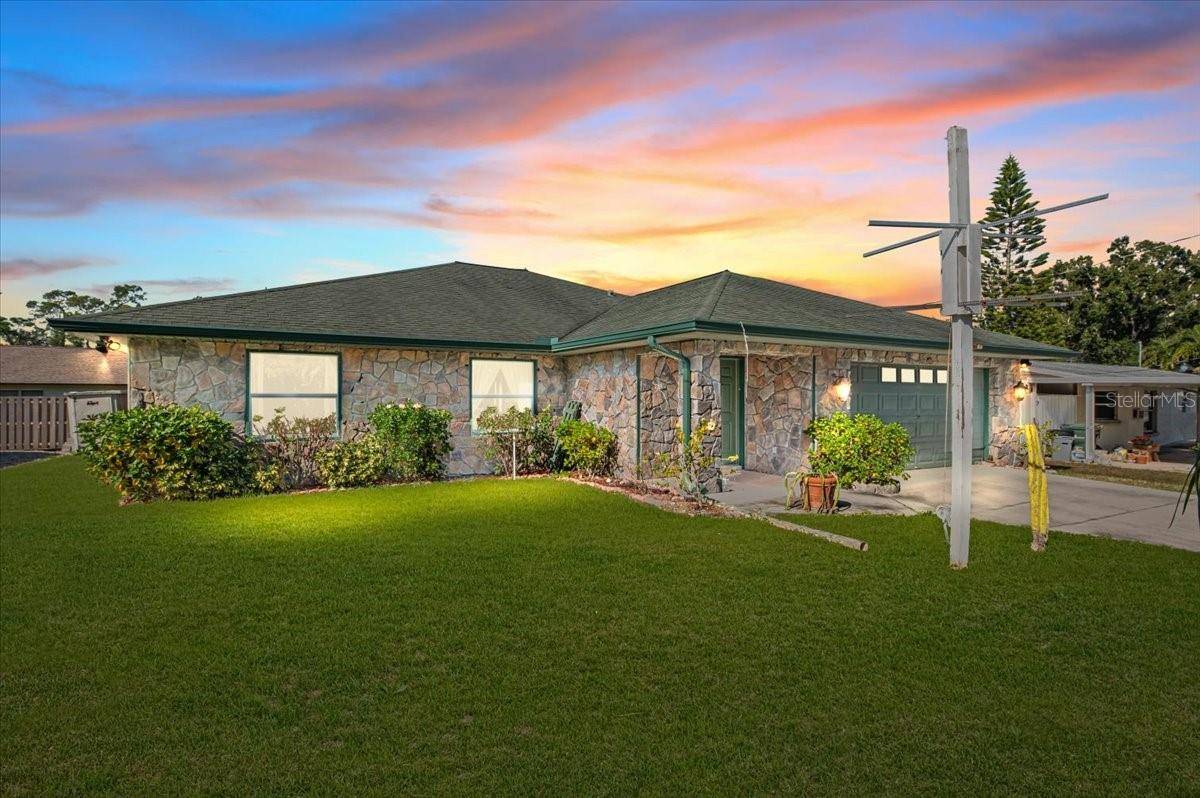 1560 INGRAM AVE, Sarasota, FL 34232