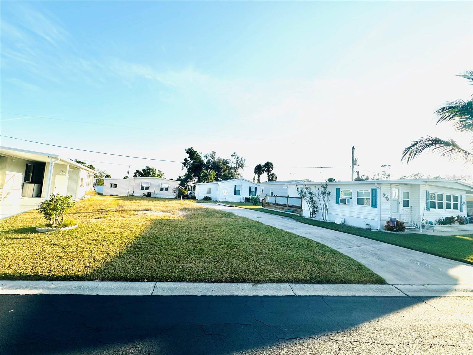 522 CENTRE ST, Palmetto, FL 34221