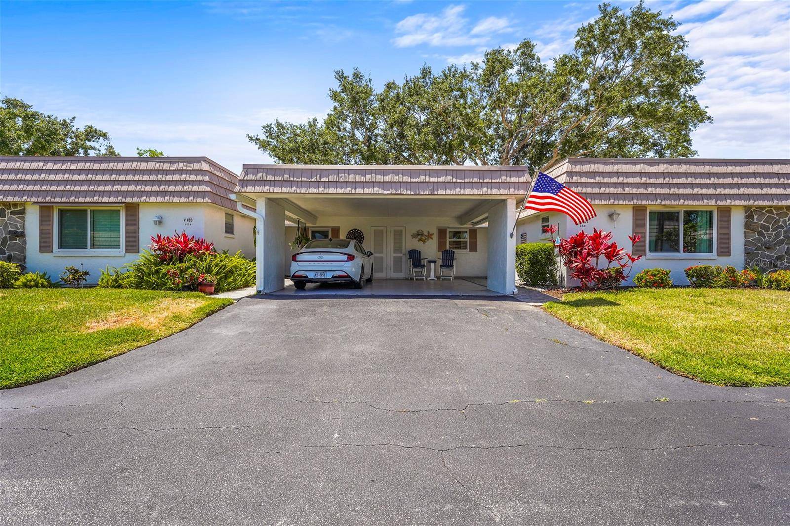 2531 RIVERBLUFF Pkwy #V181, Sarasota, FL 34231