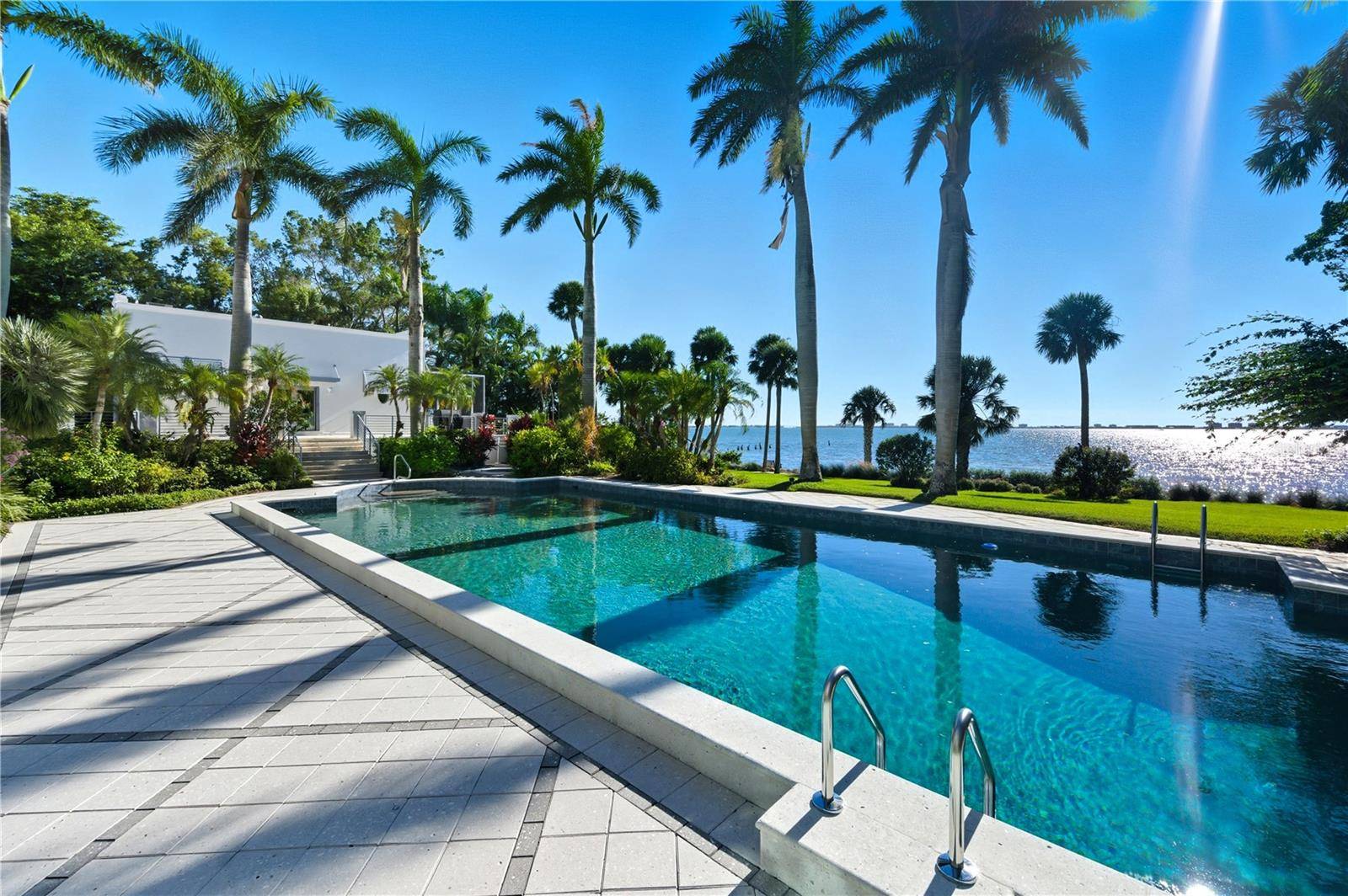 3315 BAY SHORE RD, Sarasota, FL 34234