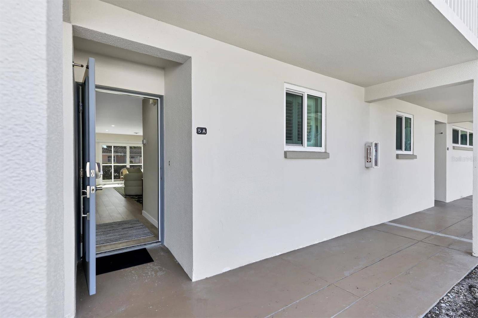500 S WASHINGTON DR #5A, Sarasota, FL 34236