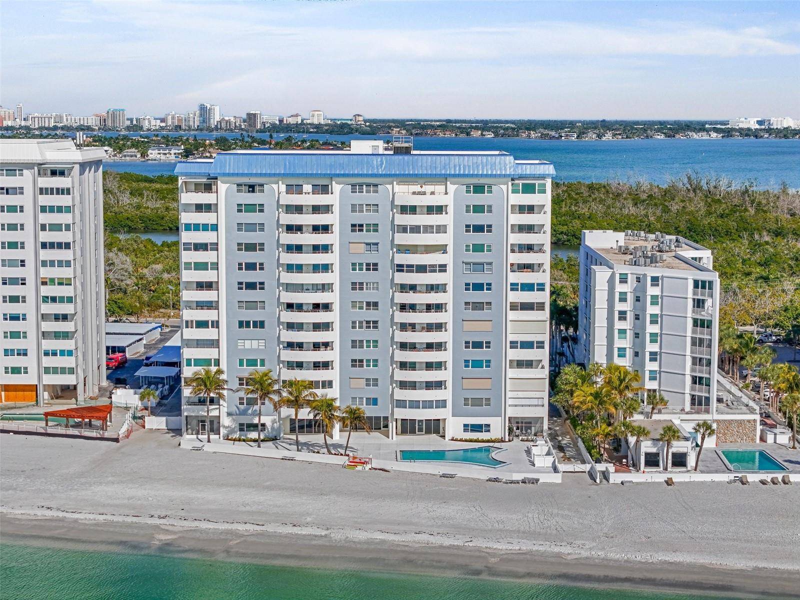 1750 BENJAMIN FRANKLIN DR #8D, Sarasota, FL 34236