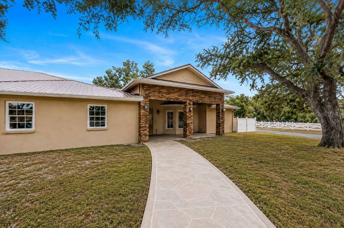 1160 WAGON WHEEL DR, Sarasota, FL 34240