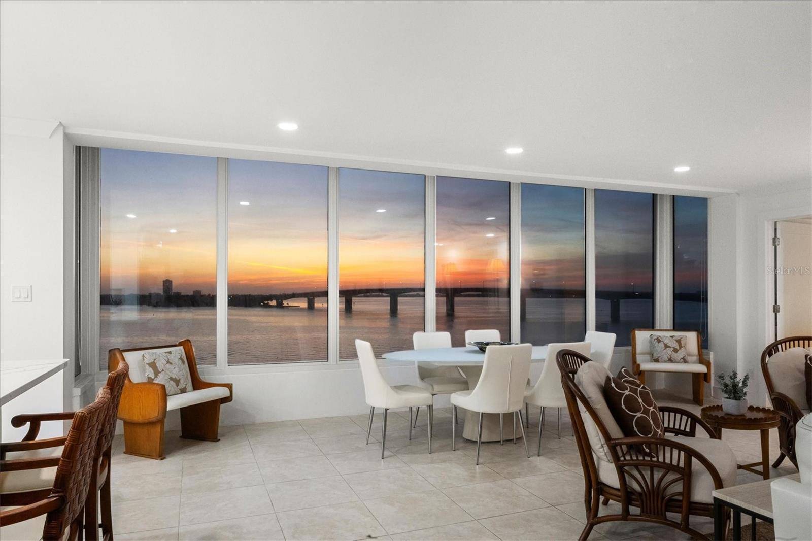 350 GOLDEN GATE PT #62, Sarasota, FL 34236
