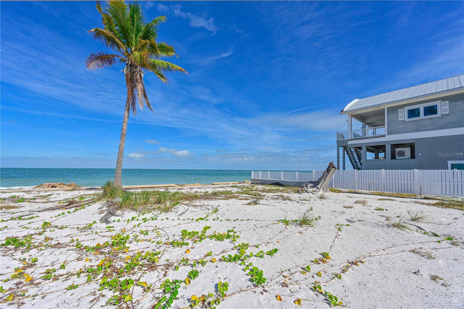 839 N SHORE DR, Anna Maria, FL 34216