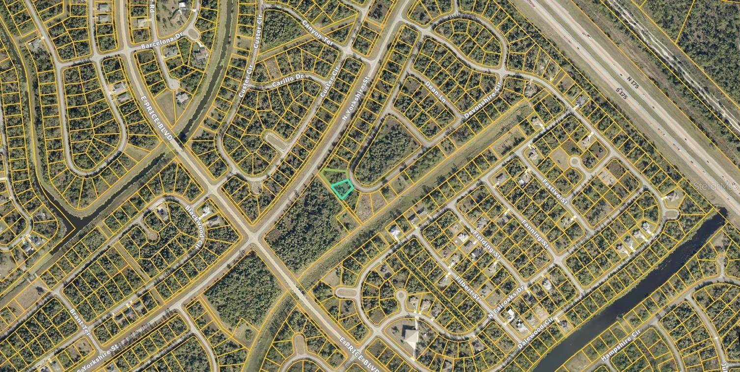 1131209841 & 1131209842 DEVONSHIRE CIR, North Port, FL 34288