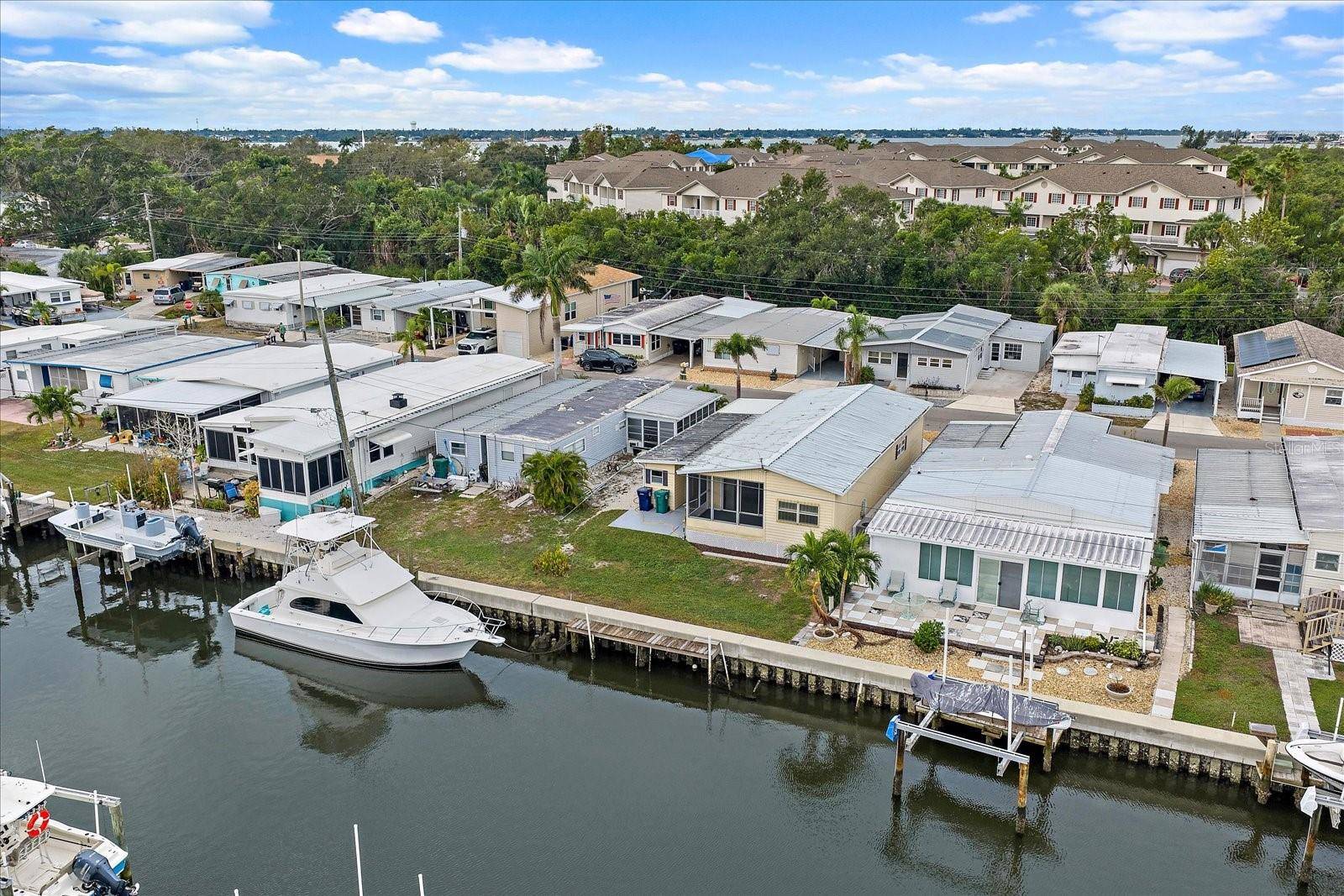 232 BIMINI DR, Palmetto, FL 34221