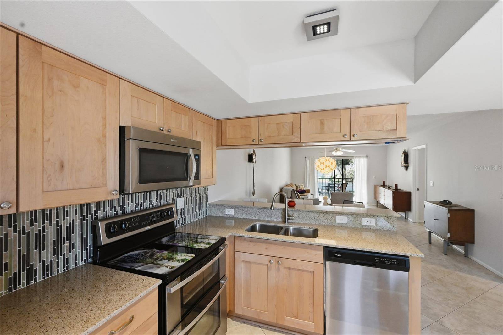 7845 EAGLE CREEK DR, Sarasota, FL 34243
