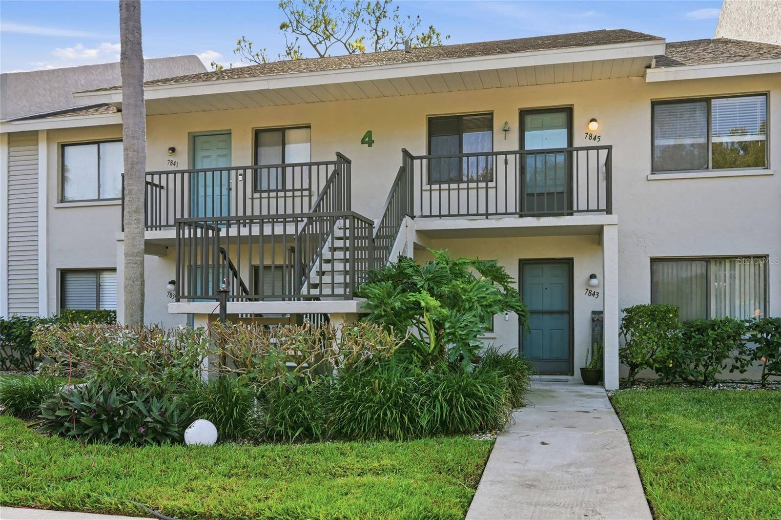 7845 EAGLE CREEK DR, Sarasota, FL 34243