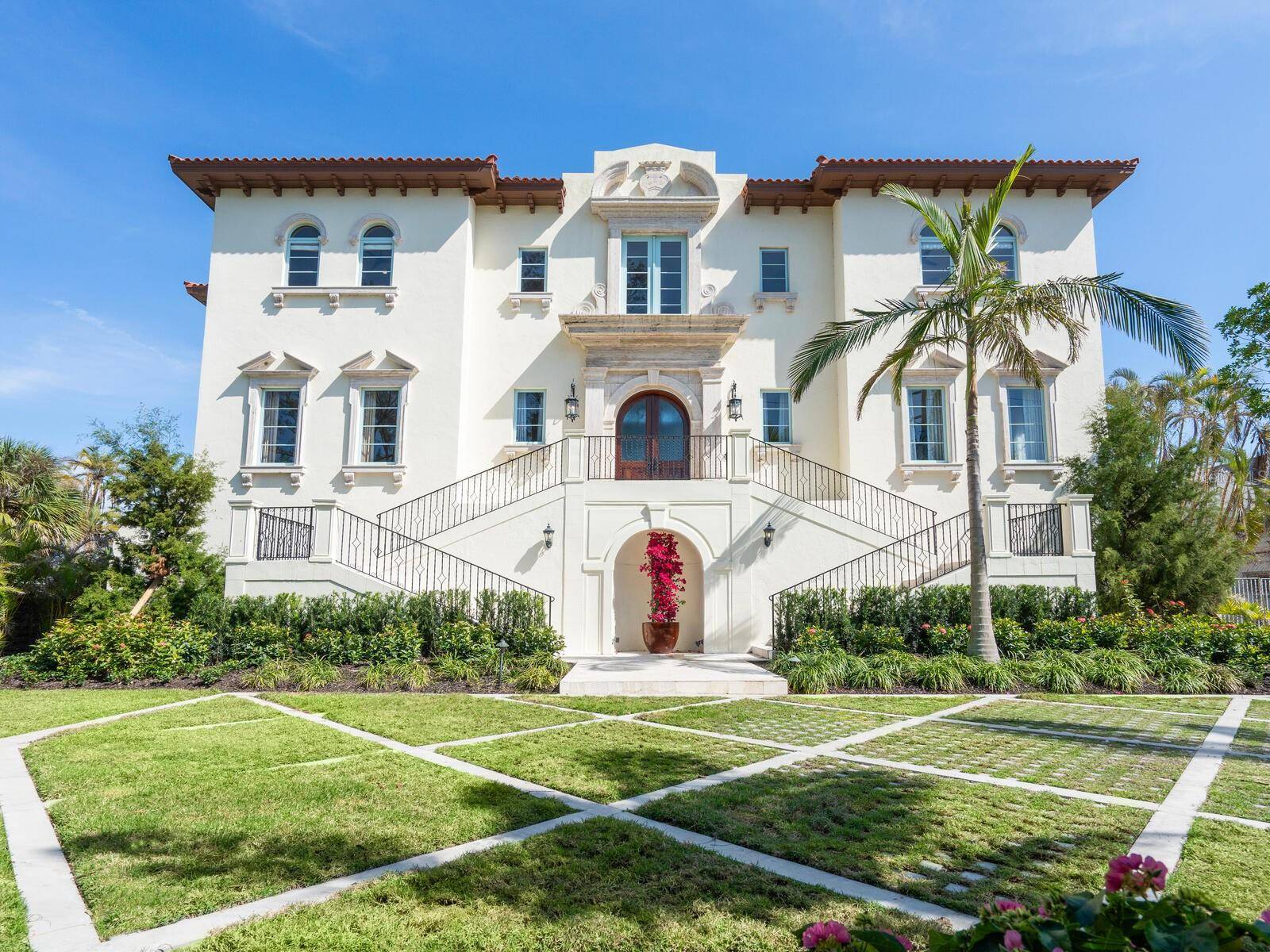 4205 HIGEL AVE, Sarasota, FL 34242