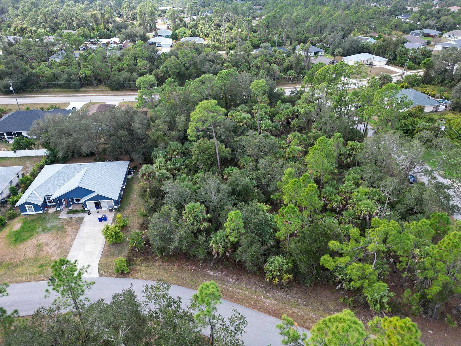 FELIX AVE, North Port, FL 34288