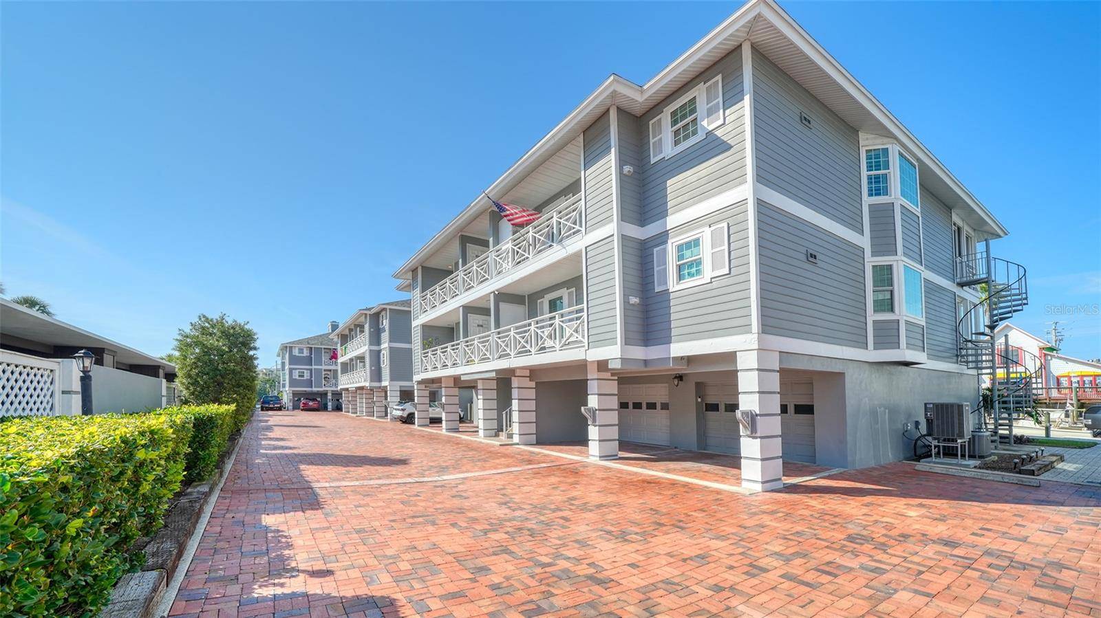 1564 STICKNEY POINT RD #303, Sarasota, FL 34231