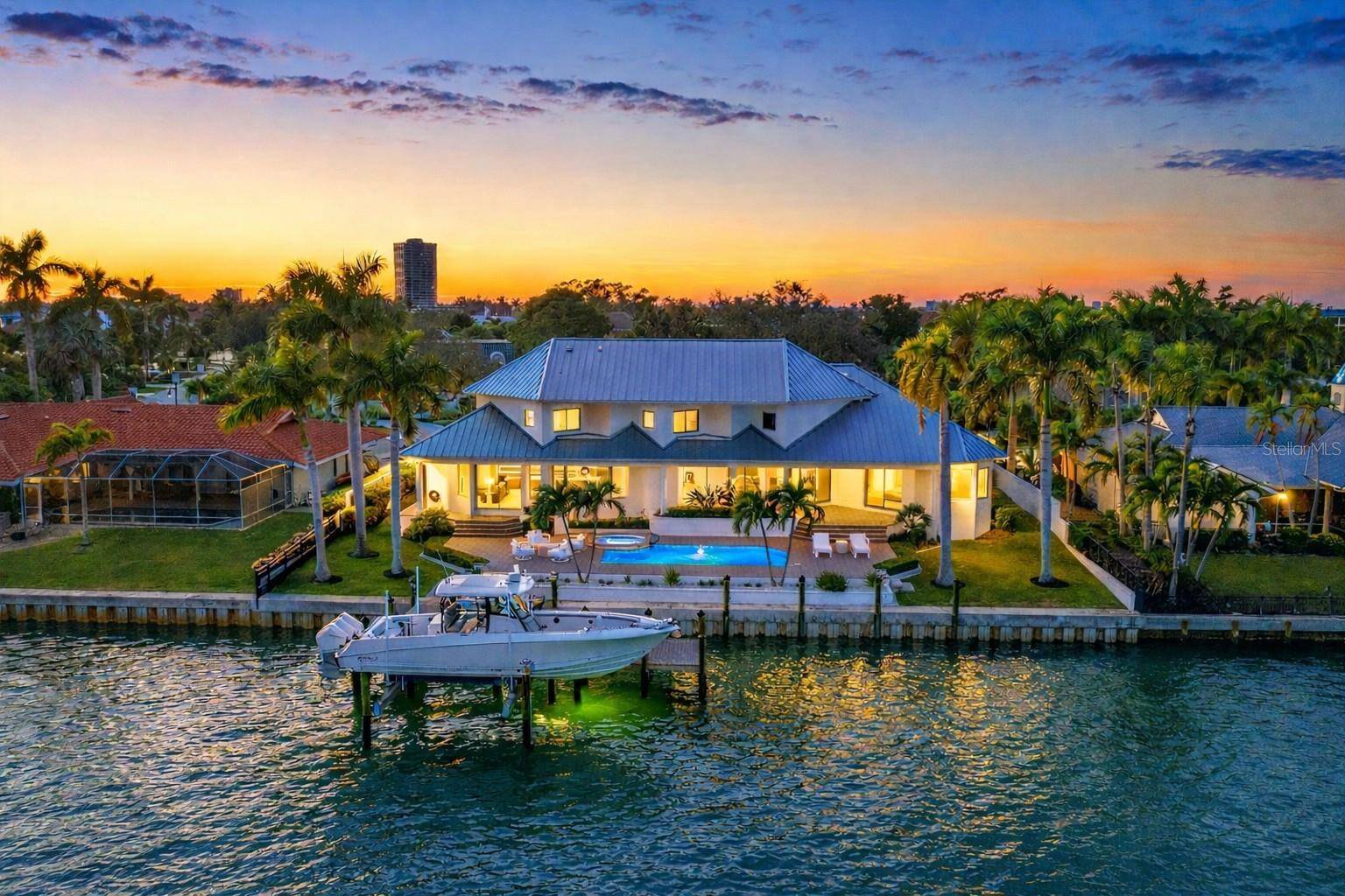 259 ROBIN DR, Sarasota, FL 34236