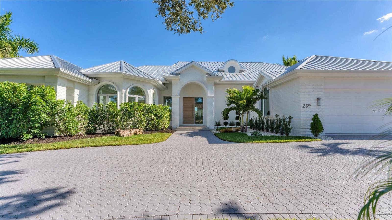 259 ROBIN DR, Sarasota, FL 34236