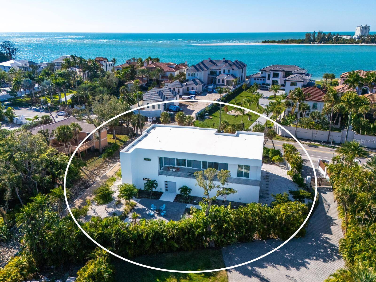 3939 HIGEL AVE, Sarasota, FL 34242
