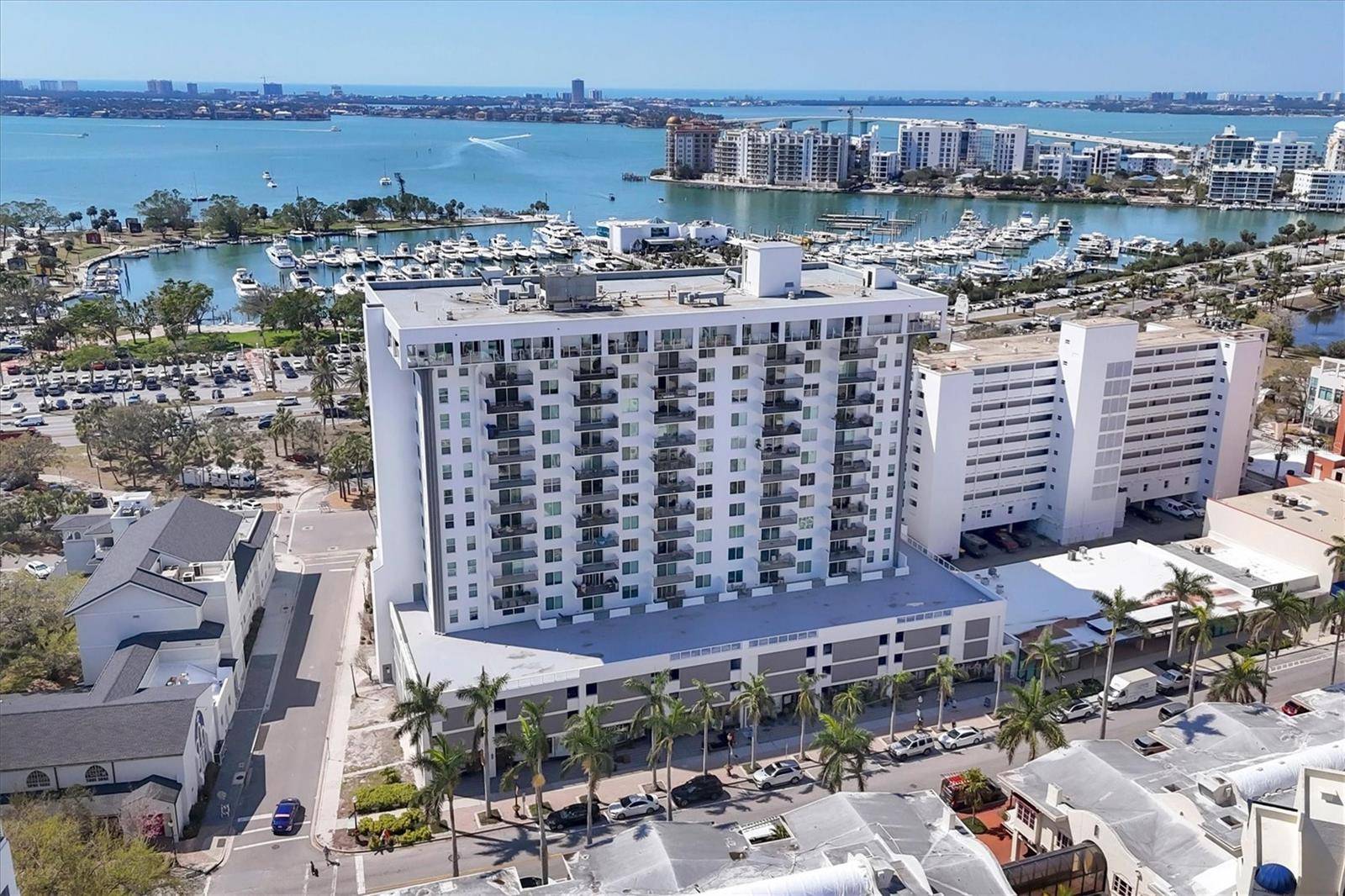 101 S GULFSTREAM AVE #15E, Sarasota, FL 34236