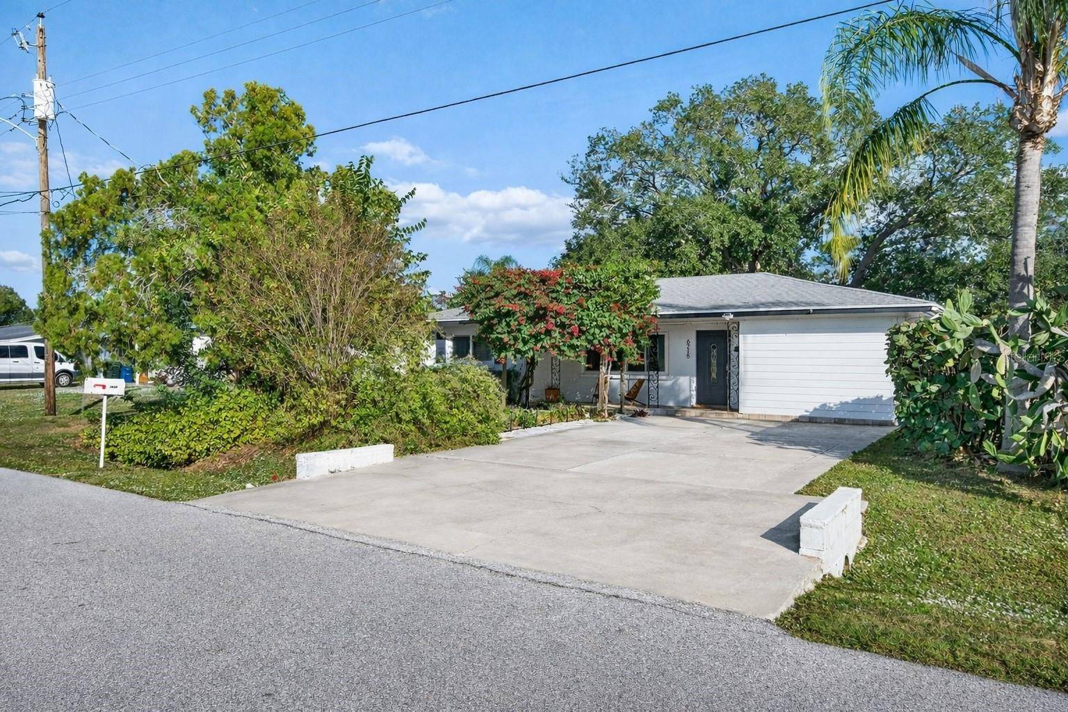6215 RODGERS AVE, Sarasota, FL 34231